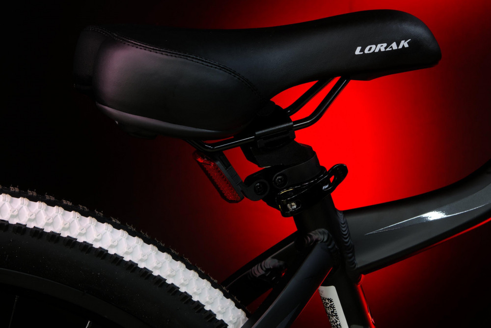 LORAK GLORY 200 8 sp Матовый Чёрный/Белый 17р (на рост 155-173)